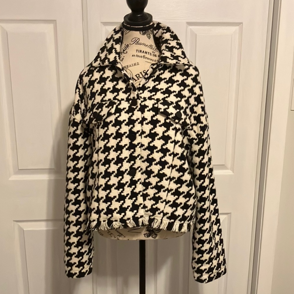 NWT Grey Lab knit houndstooth drop shoulder jacket (Medium)